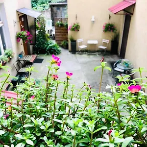 Apartament Starowka Lagiewniki Apartment